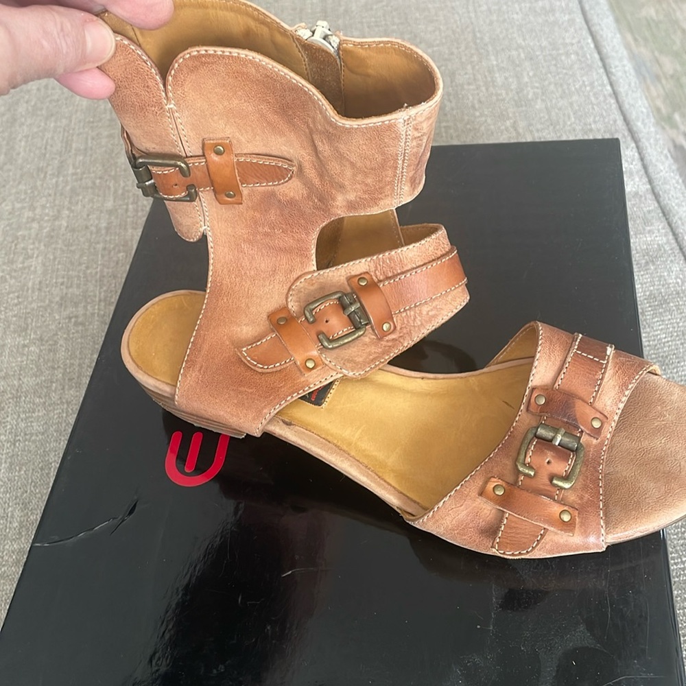 Leather high top sandals